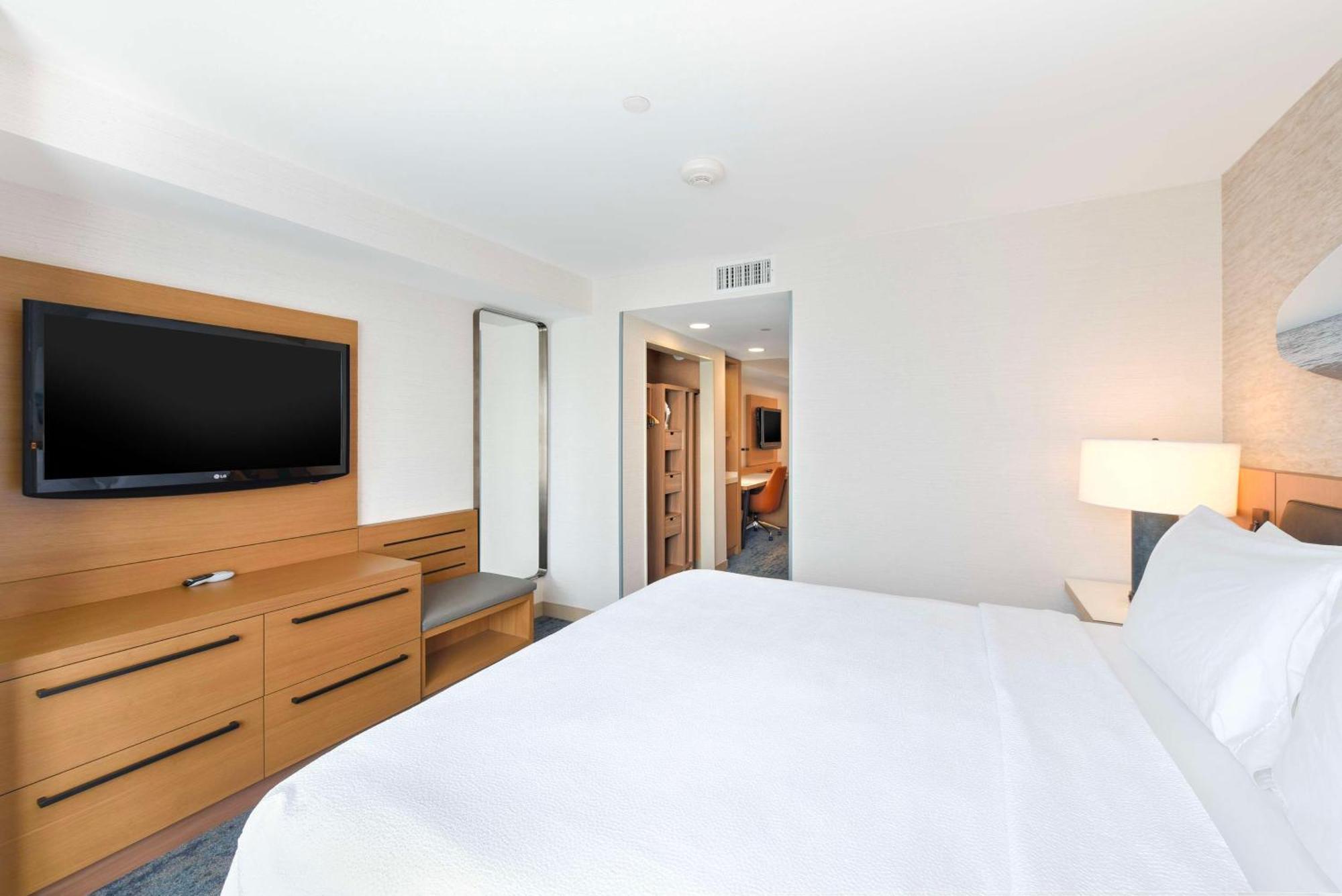 Hilton Garden Lax - Hotel